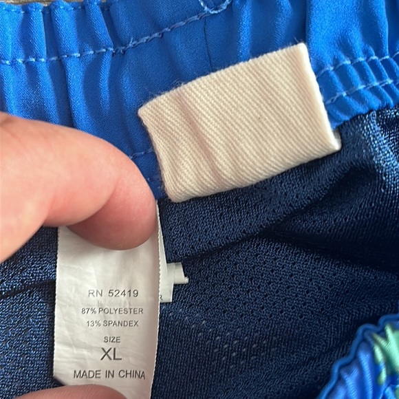 Blue Sperry Bathing suite with palm tree designs size XL - Picture 6 of 6